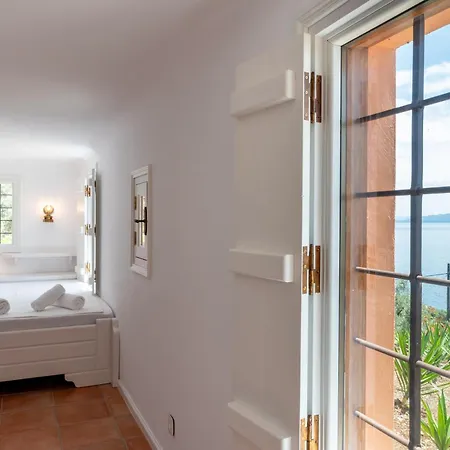 The Wave Whisper By Cypresses Holiday home *
