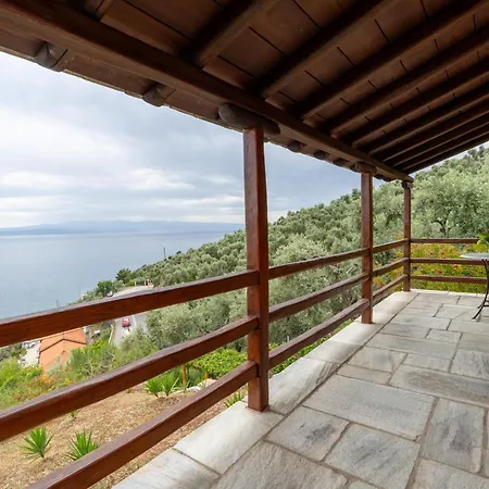 Holiday home The Wave Whisper By Cypresses Volos